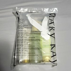 Brand New Mary Kay Satin Hands lotion set.